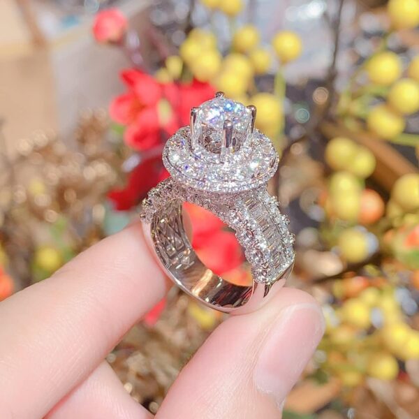 Nhẫn Moissanite nữ kiểu dáng Halo 8li1 full Moissanite (N713819)
