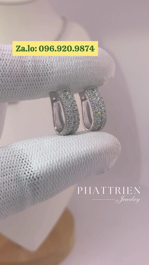 Bông tai kim cương Moissanite GRA khoen 3 hàng (B58309) - Hình ảnh 2