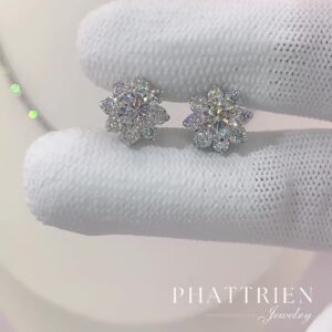 Bông tai kim cương Moissanite GRA hoa mai (B49568)