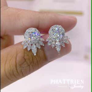 Bông tai kim cương Moissanite GRA kiểu dáng hoa cách điệu (B814005)