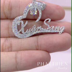 Mặt dây chuyền kim cương Moissanite GRA thiết kế tên theo yêu cầu (M314005)