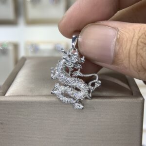 Mặt dây chuyền kim cương Moissanite GRA tuổi Thìn (M68774)