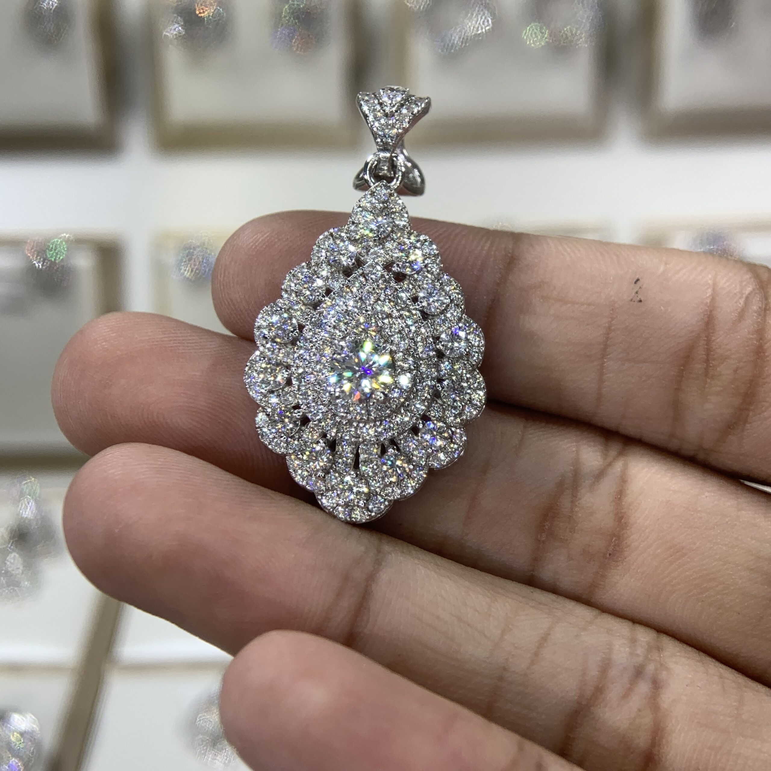 Mặt dây chuyền kim cương Moissanite GRA giọt nước (M916624) - Ảnh 3