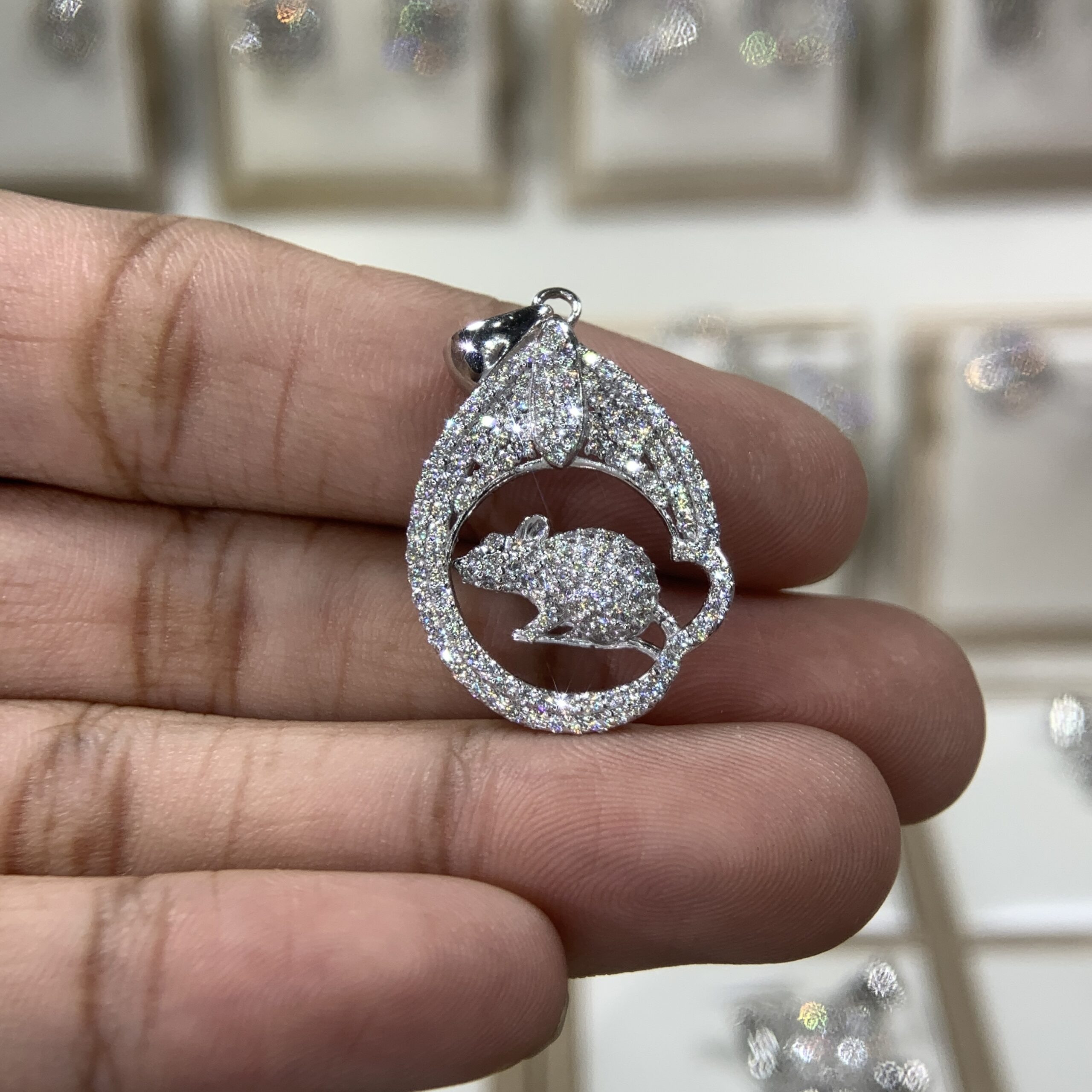 Mặt dây chuyền kim cương Moissanite GRA tuổi Tí (M49134) - Ảnh 2