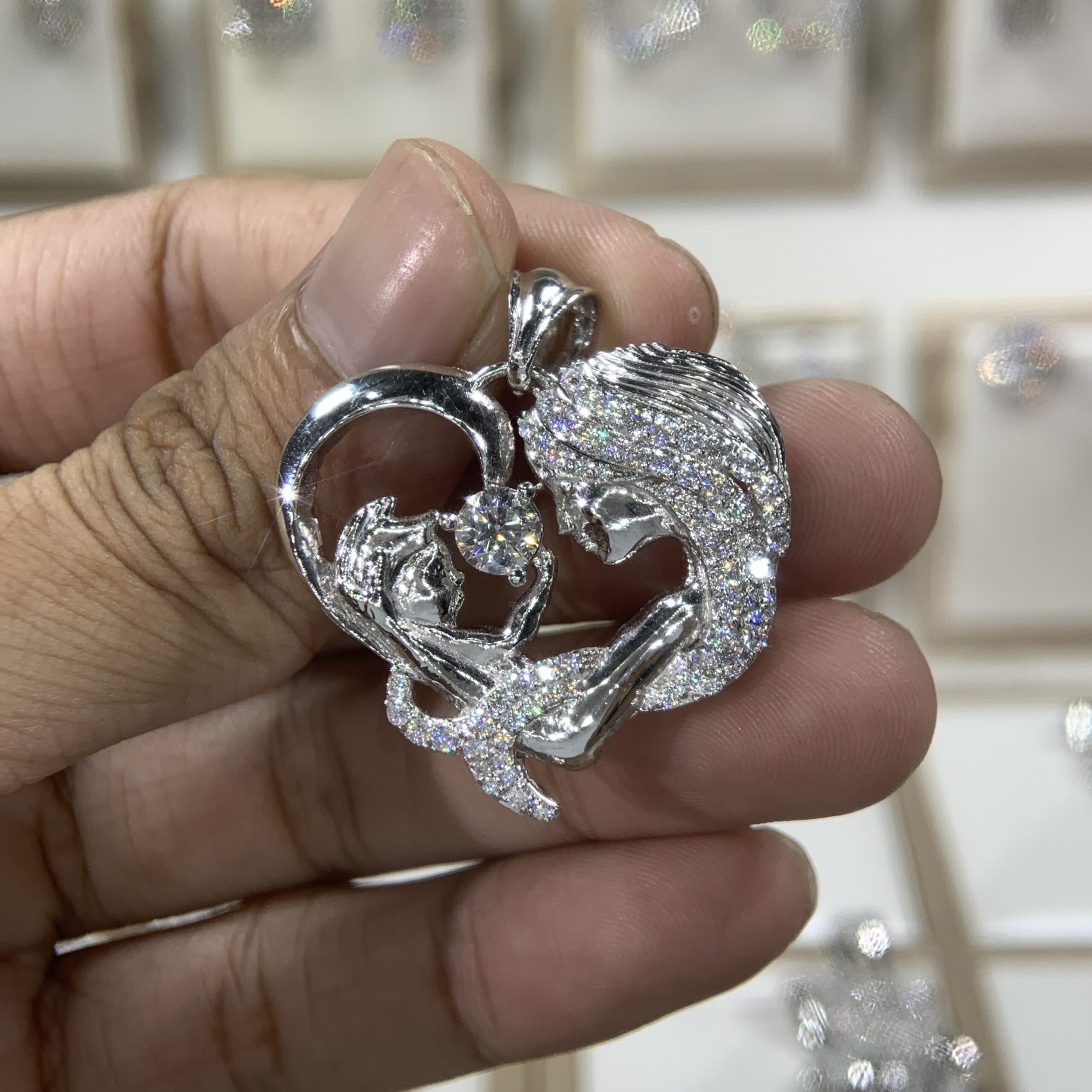 Mặt dây chuyền kim cương Moissanite GRA trái tim (M613027) - Ảnh 2