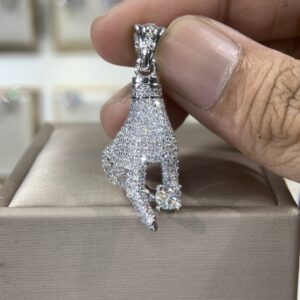 Mặt dây chuyền kim cương Moissanite GRA (M613204)