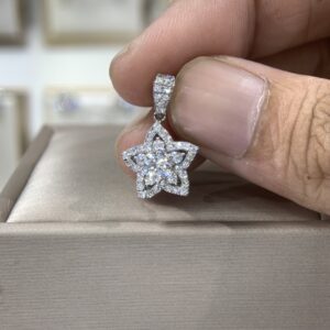 Mặt dây chuyền kim cương Moissanite GRA ngôi sao (M67169)
