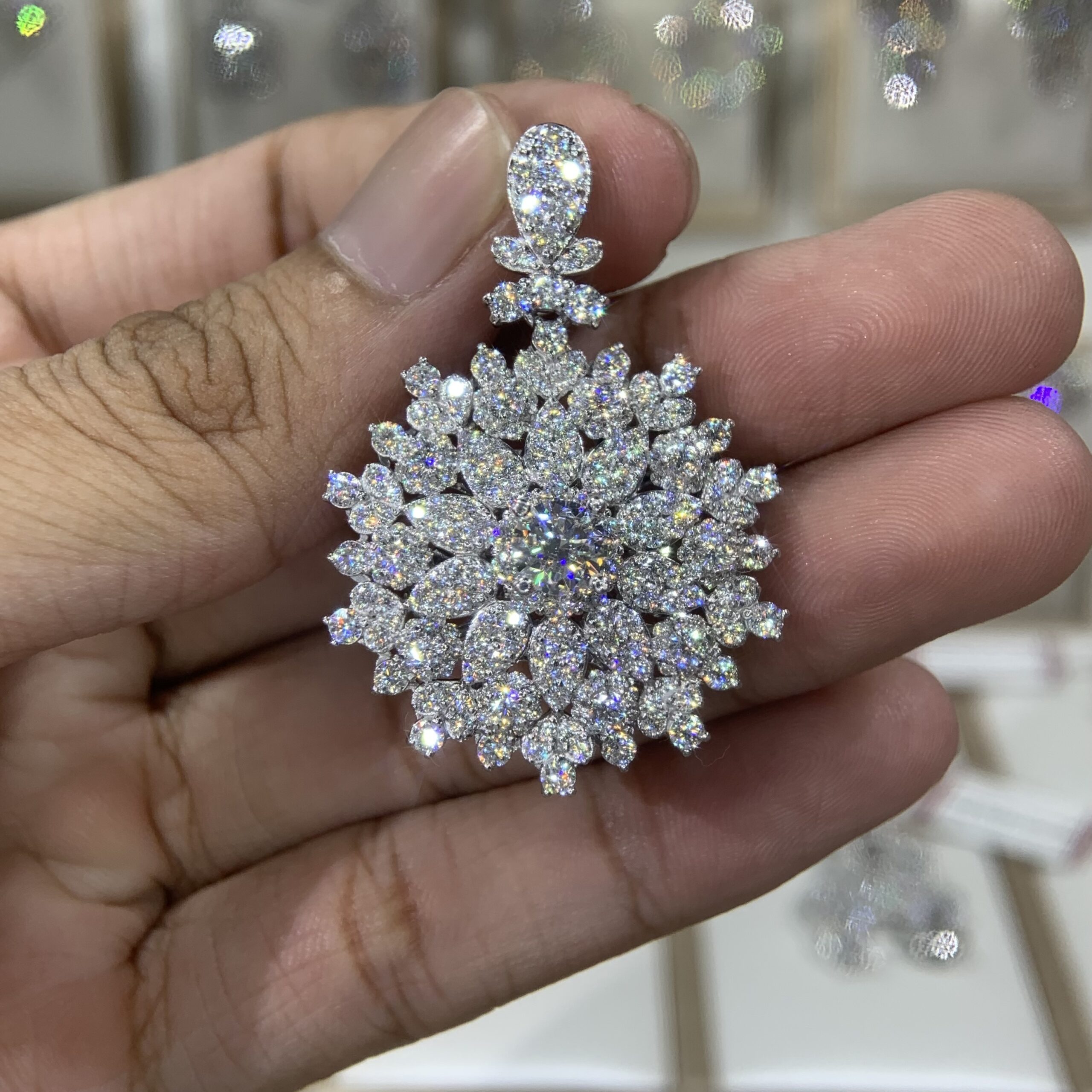 Mặt dây chuyền kim cương Moissanite GRA hoa lớn (M425589) - Ảnh 4