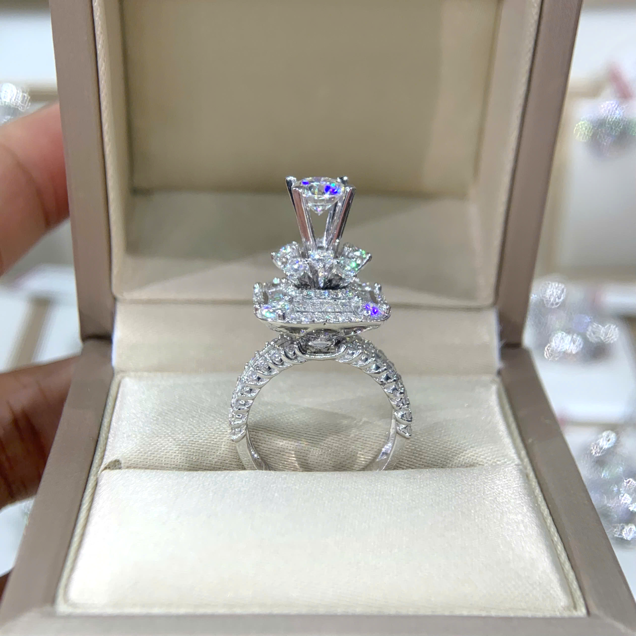 Nhẫn kim cương Moissanite GRA (N325074) - Ảnh 3