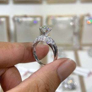 Nhẫn kim cương Moissanite GRA (N612864)