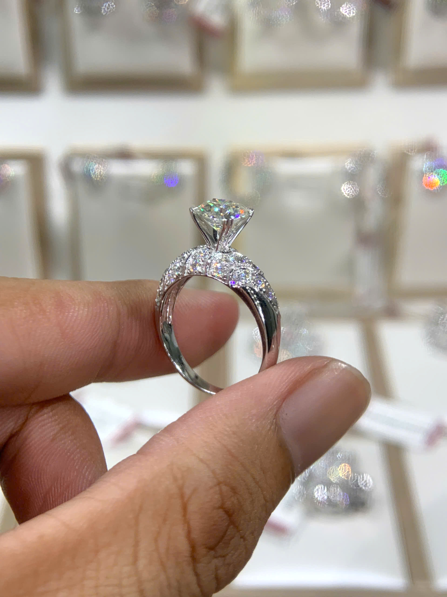 Nhẫn kim cương Moissanite GRA (N612864)