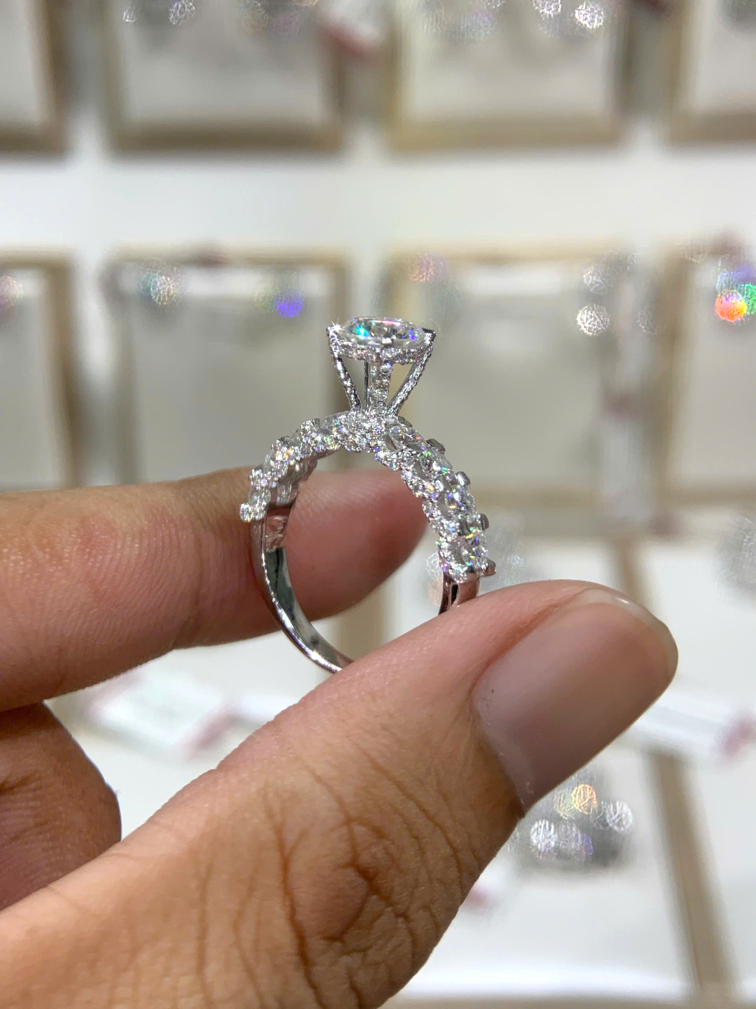 Nhẫn kim cương Moissanite GRA (N614742)
