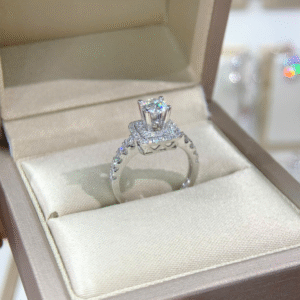 Nhẫn kim cương Moissanite GRA (N611287)