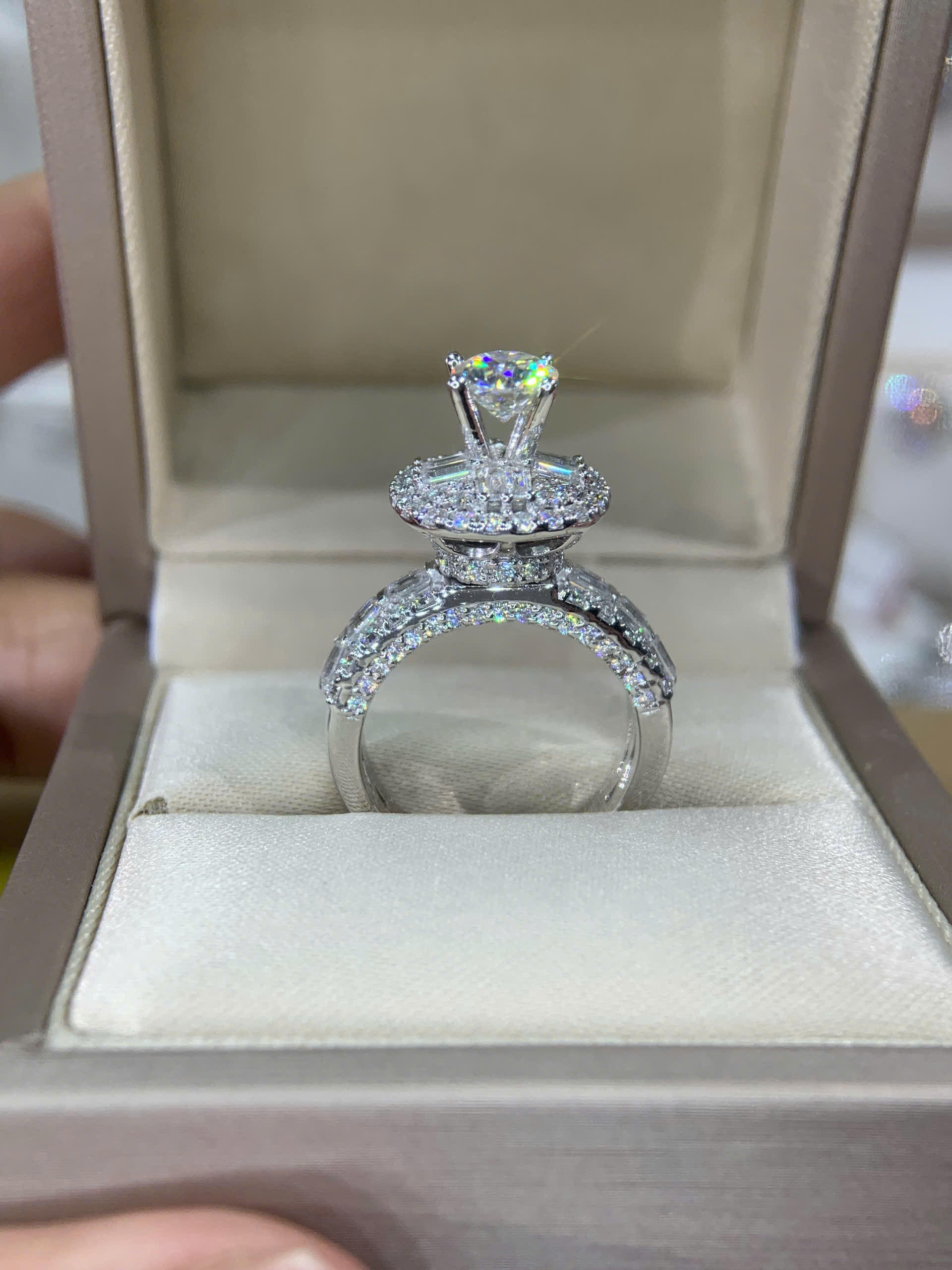 Nhẫn kim cương Moissanite GRA (N317694) - Ảnh 2