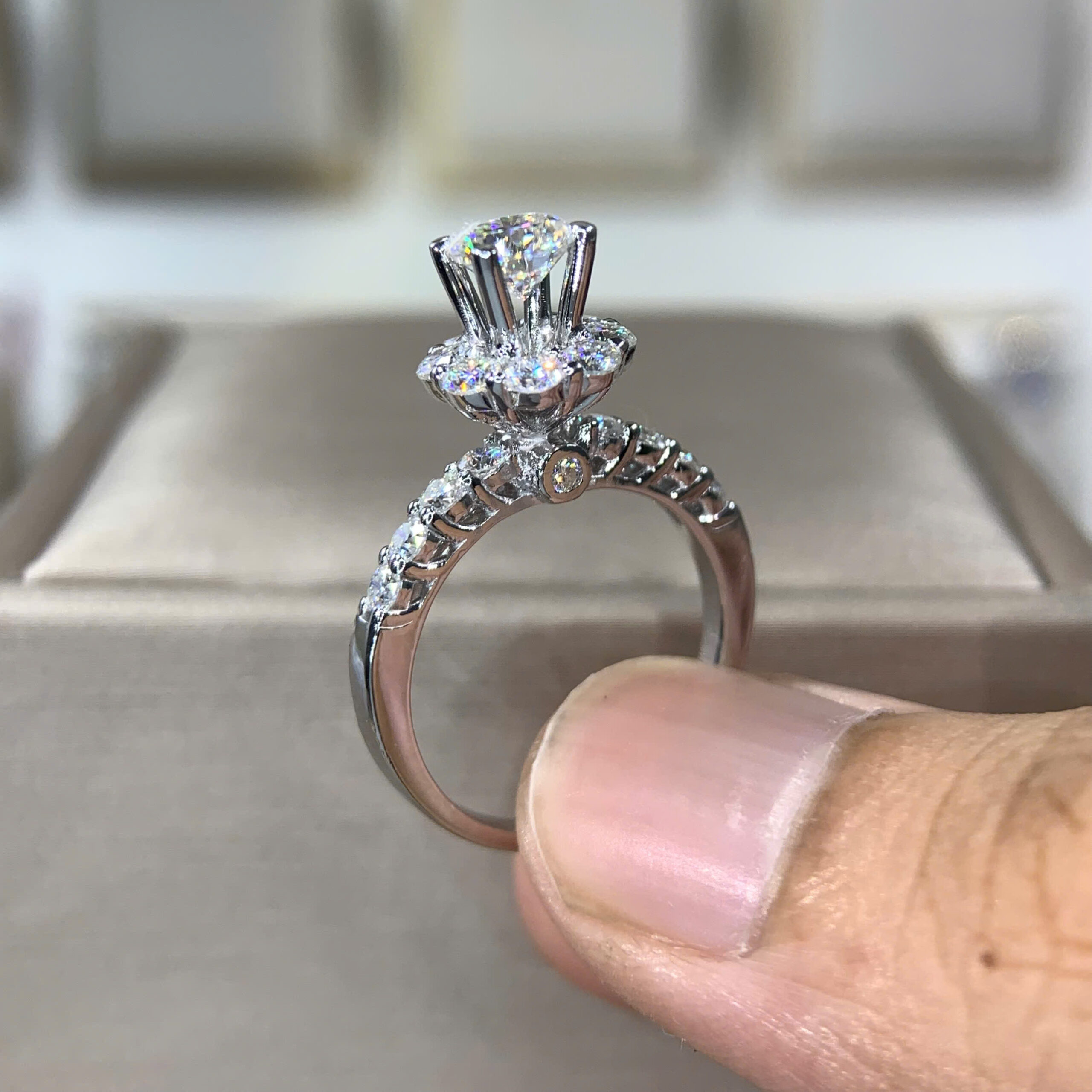 Nhẫn kim cương Moissanite GRA (N612154) - Ảnh 4