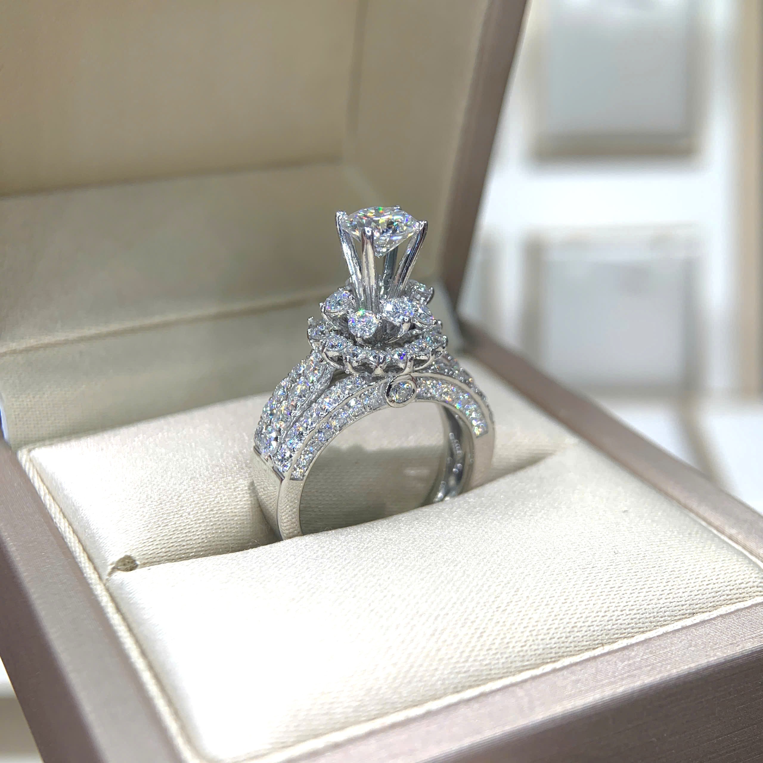 Nhẫn kim cương Moissanite GRA (N319914) - Ảnh 2