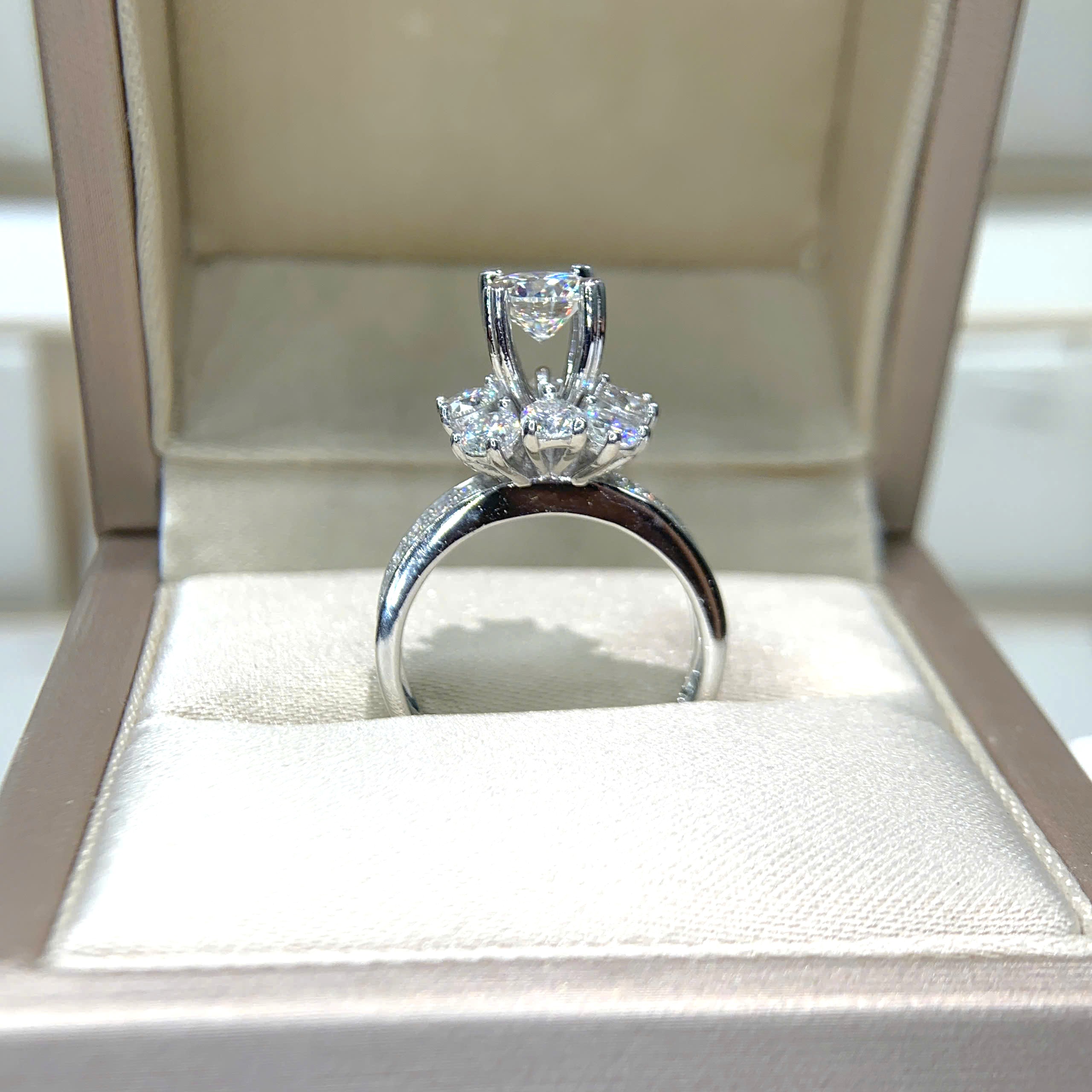 Nhẫn kim cương Moissanite GRA (N618243) - Ảnh 5