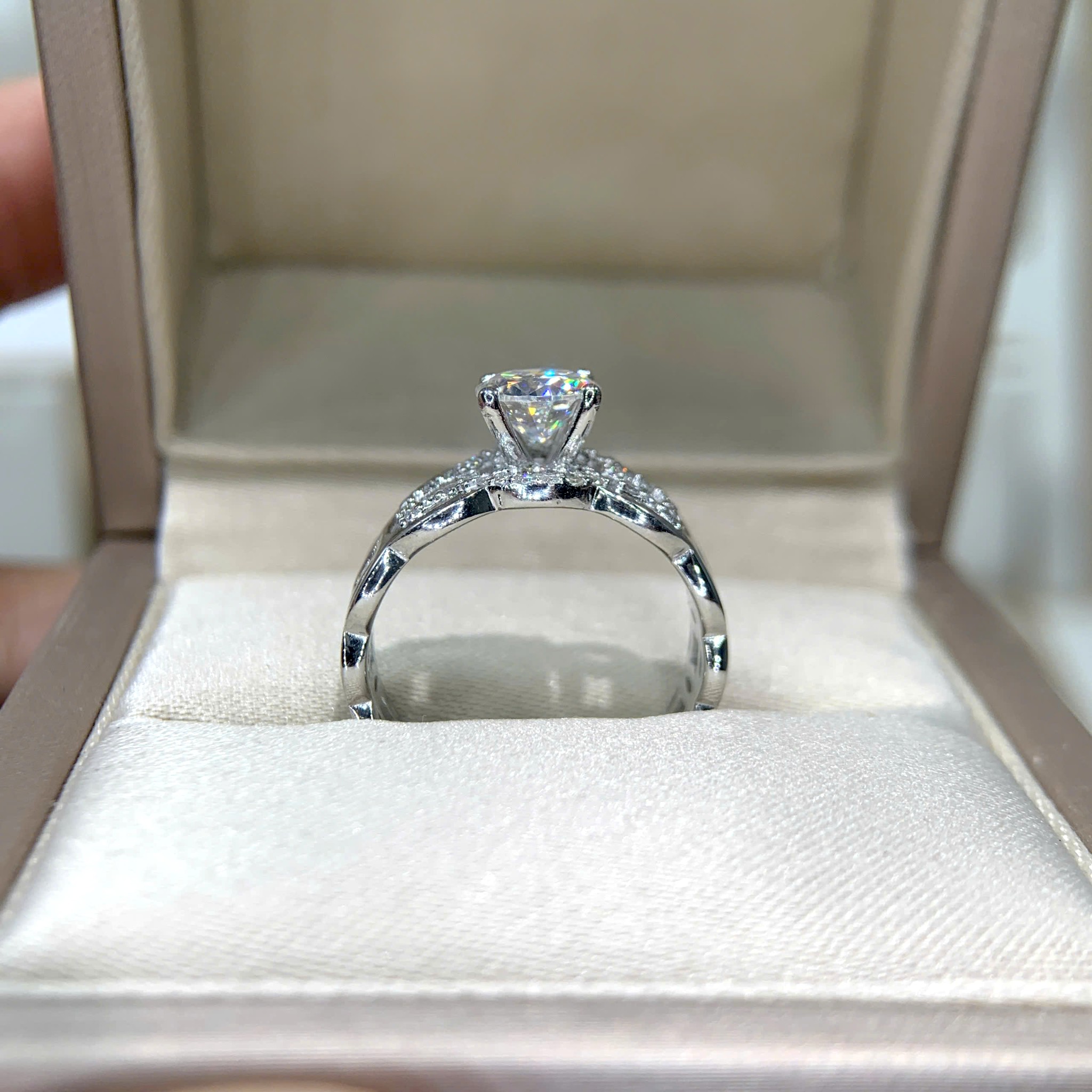 Nhẫn kim cương Moissanite GRA (N511687) - Ảnh 2