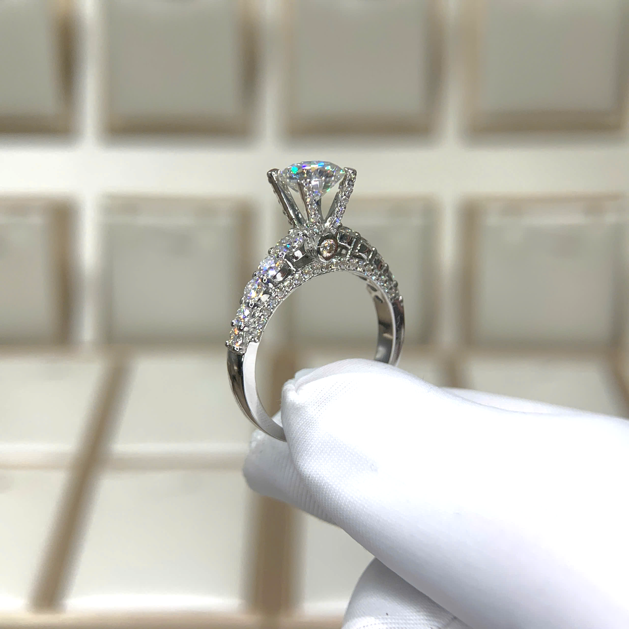 Nhẫn kim cương Moissanite GRA (N513079) - Ảnh 3