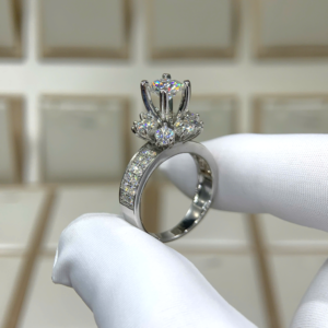 Nhẫn kim cương Moissanite GRA (N618243)