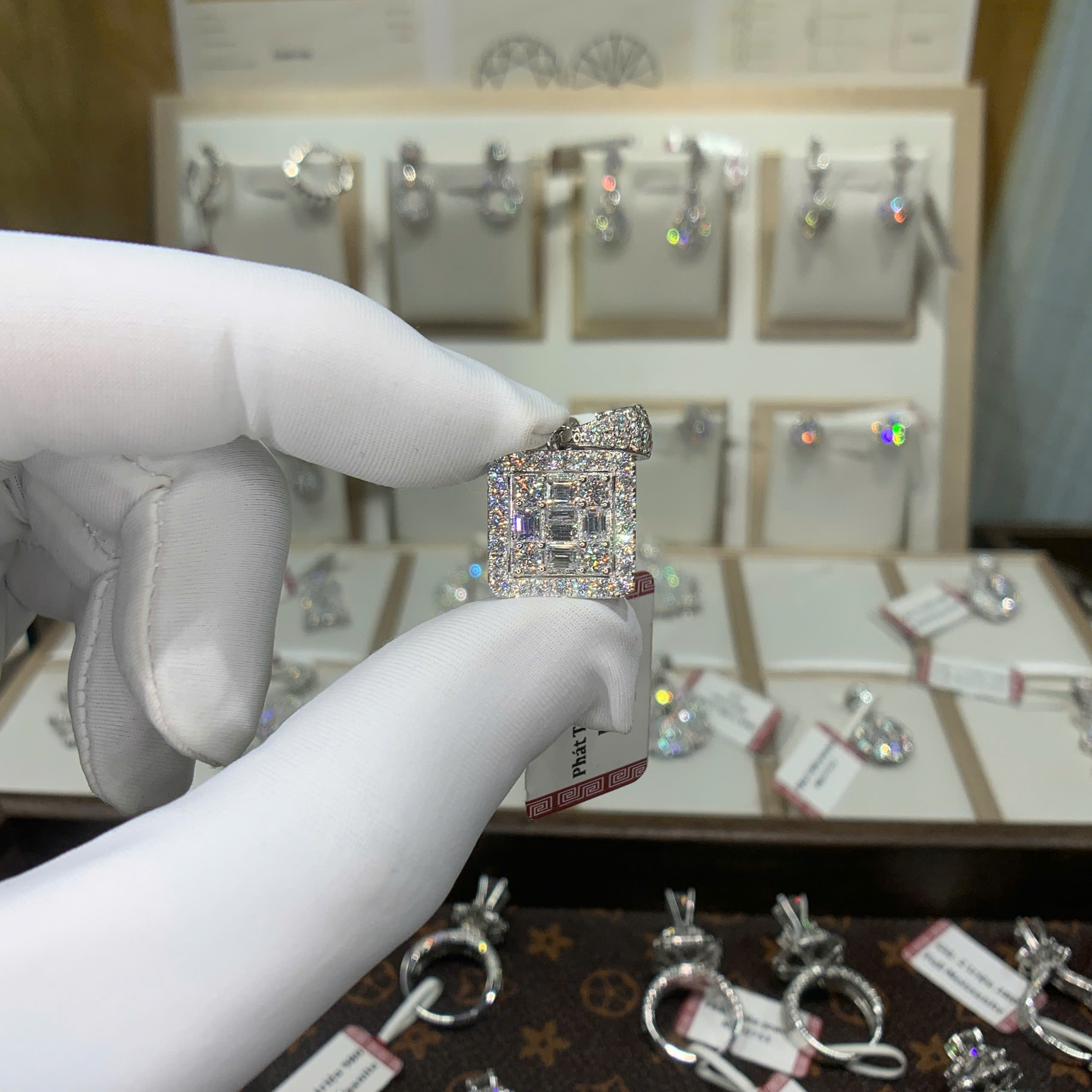 Mặt dây chuyền kim cương Moissanite GRA (M614497) - Ảnh 3