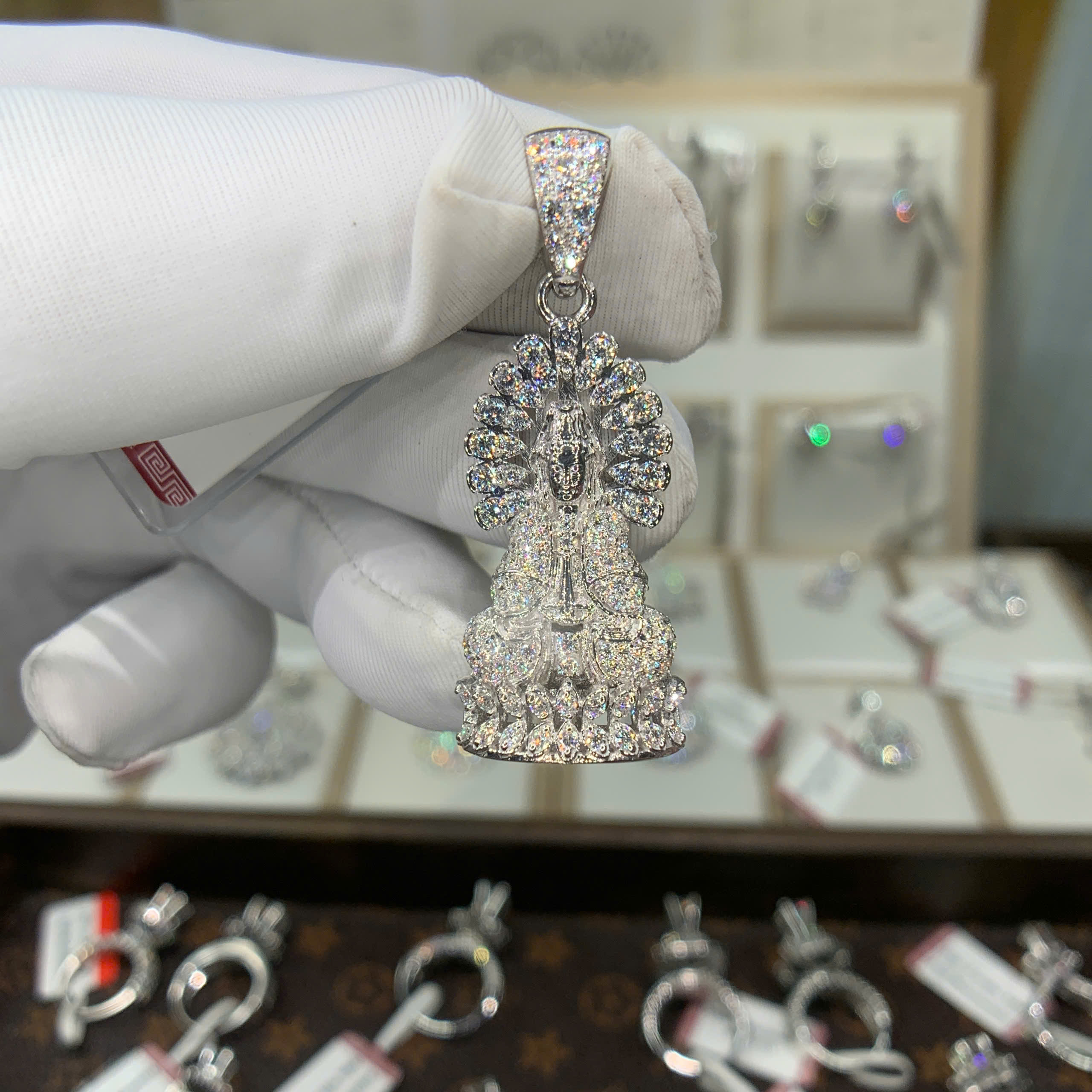 Mặt dây chuyền kim cương Moissanite GRA (M915687)
