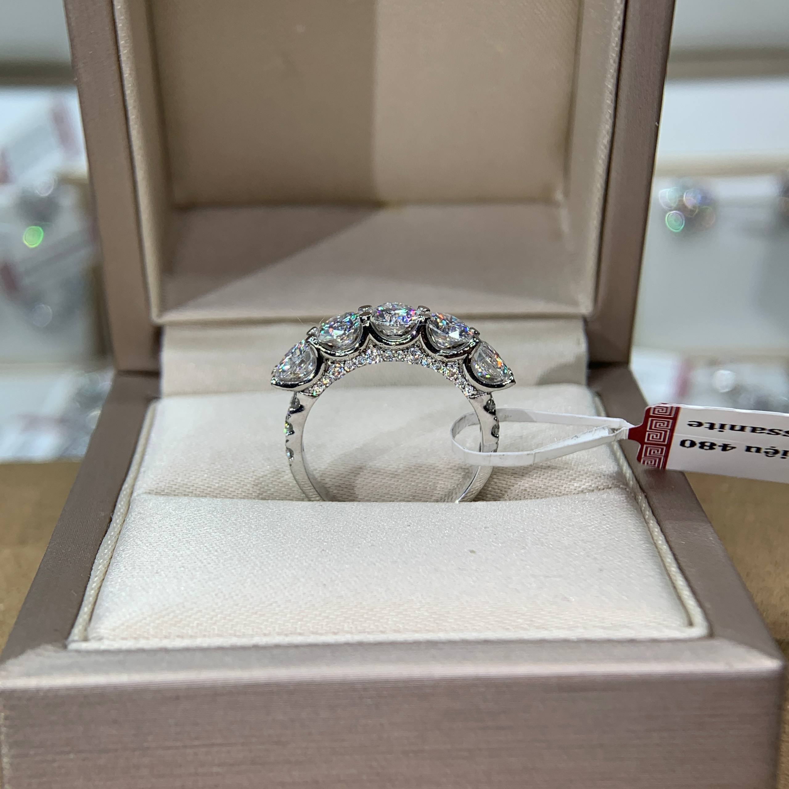 Nhẫn kim cương Moissanite GRA (N616237) - Ảnh 3