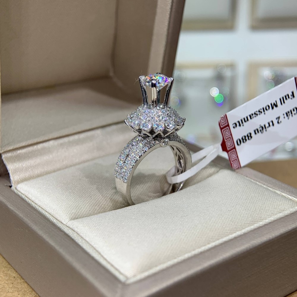Nhẫn kim cương Moissanite GRA (N718014)