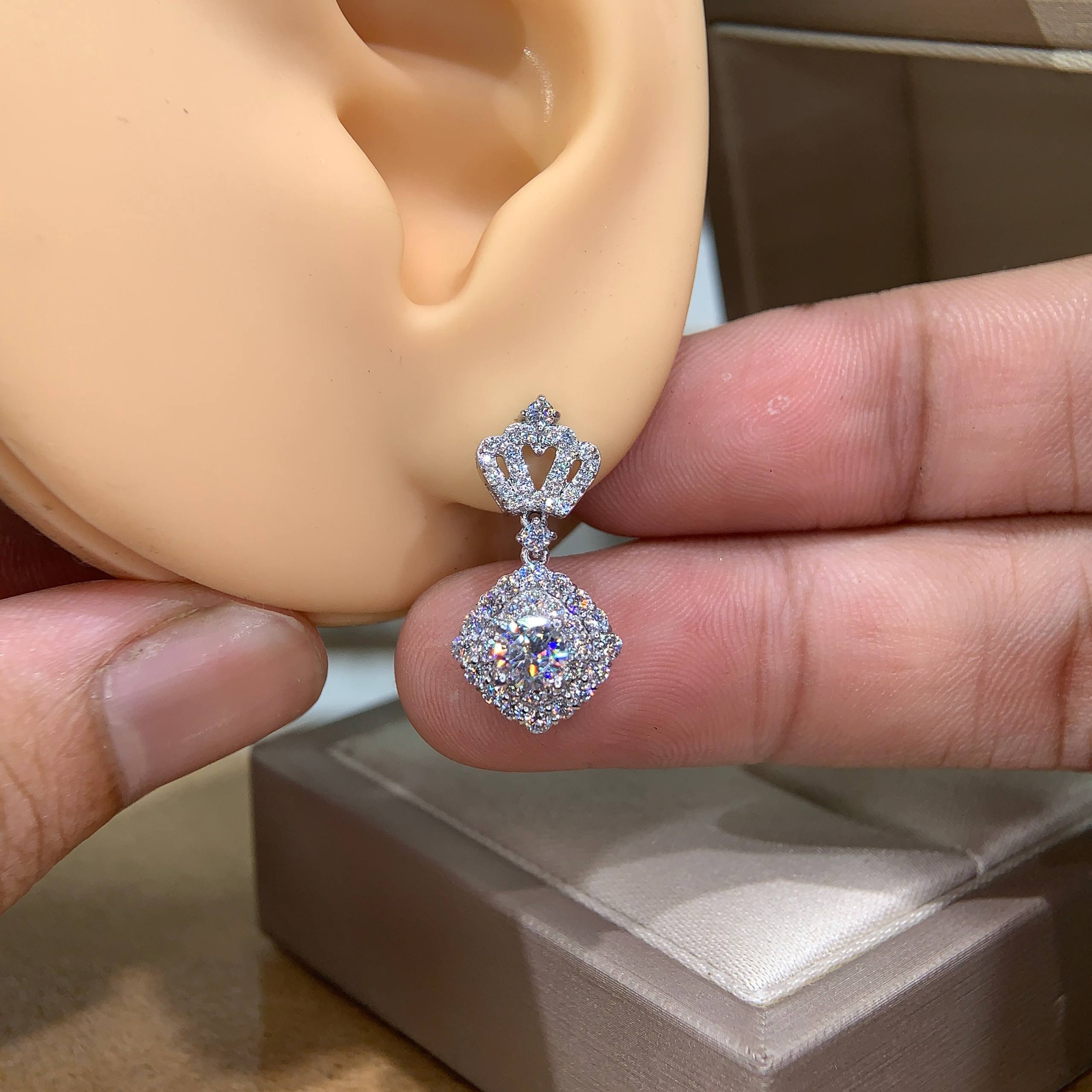 Bông tai kim cương Moissanite GRA (A296) - Ảnh 4