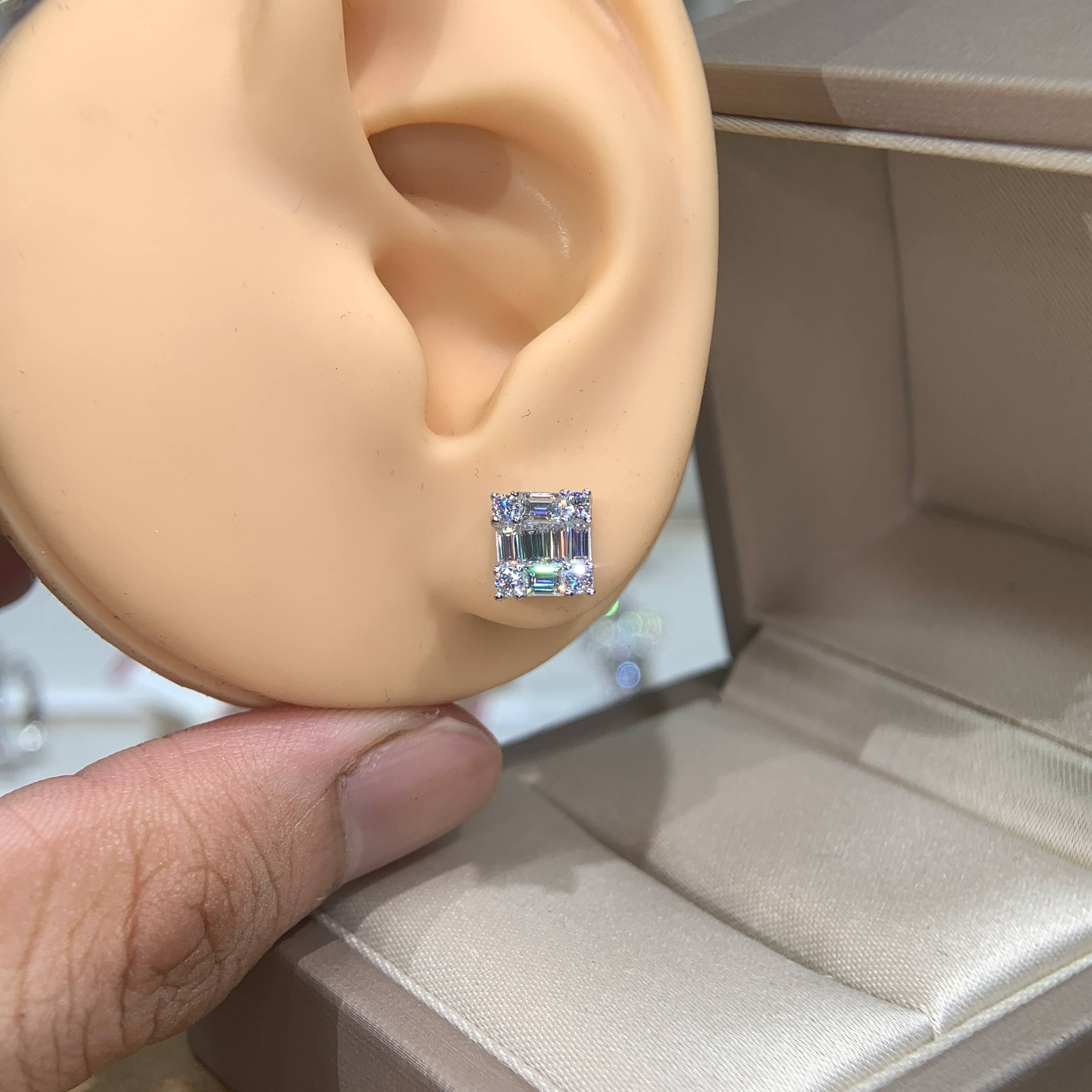 Bông tai kim cương Moissanite GRA (P80) - Ảnh 2