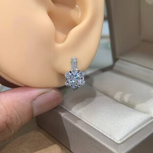 Bông tai kim cương Moissanite GRA (A104)