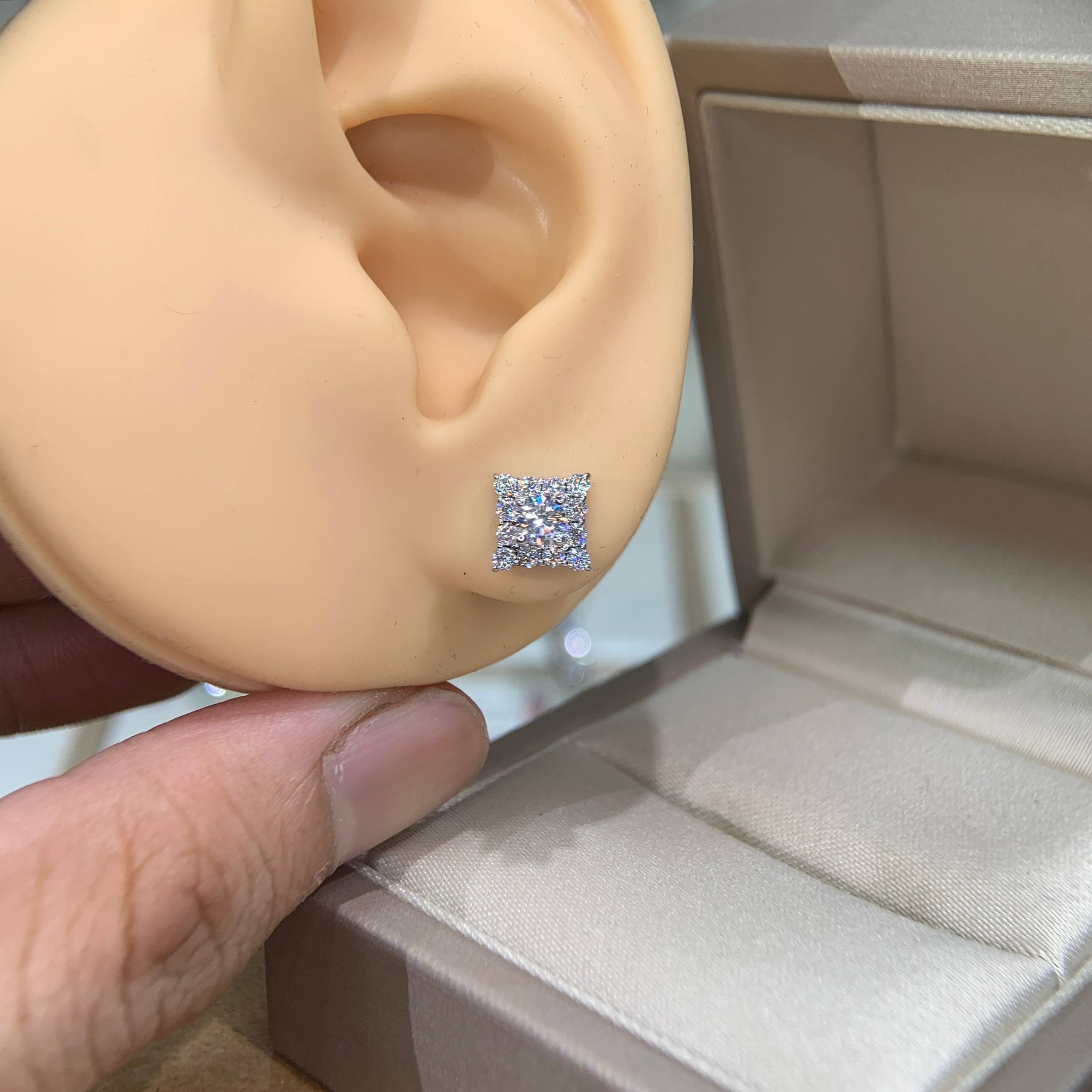 Bông tai kim cương Moissanite GRA (Z11) - Ảnh 6
