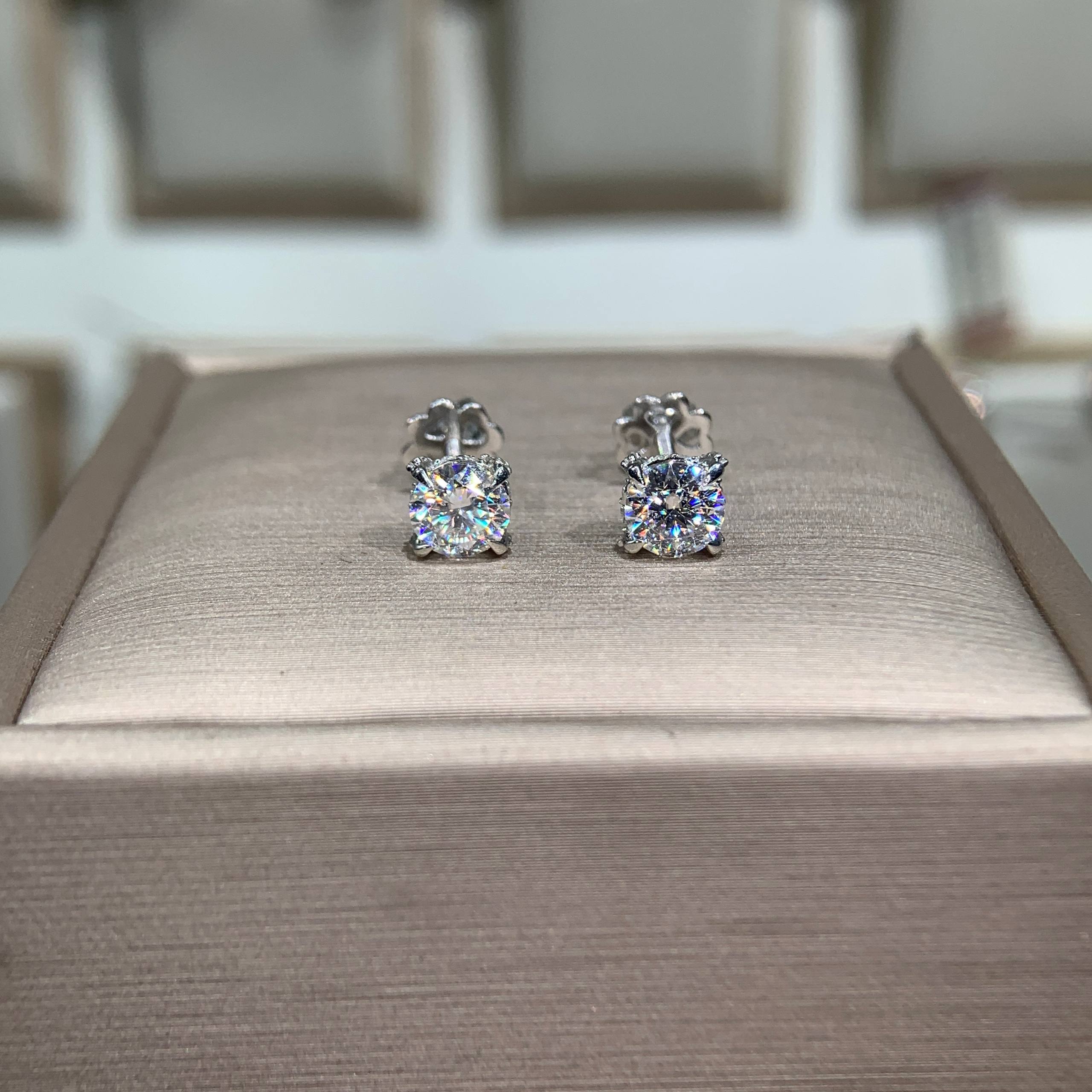 Bông tai kim cương Moissanite GRA (Y35) - Ảnh 8
