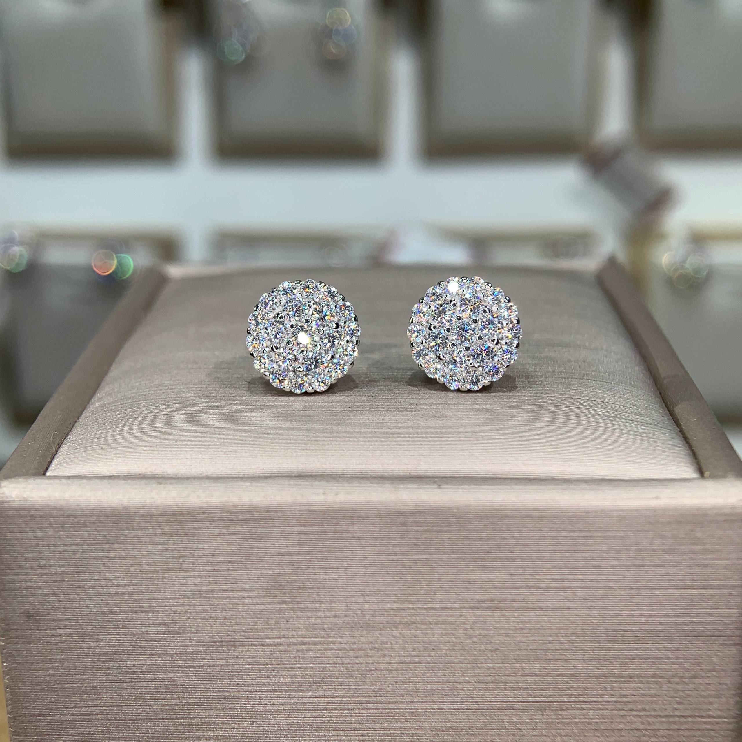Bông tai kim cương Moissanite GRA (K53)