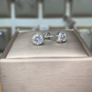 Bông tai kim cương Moissanite GRA (Z71)