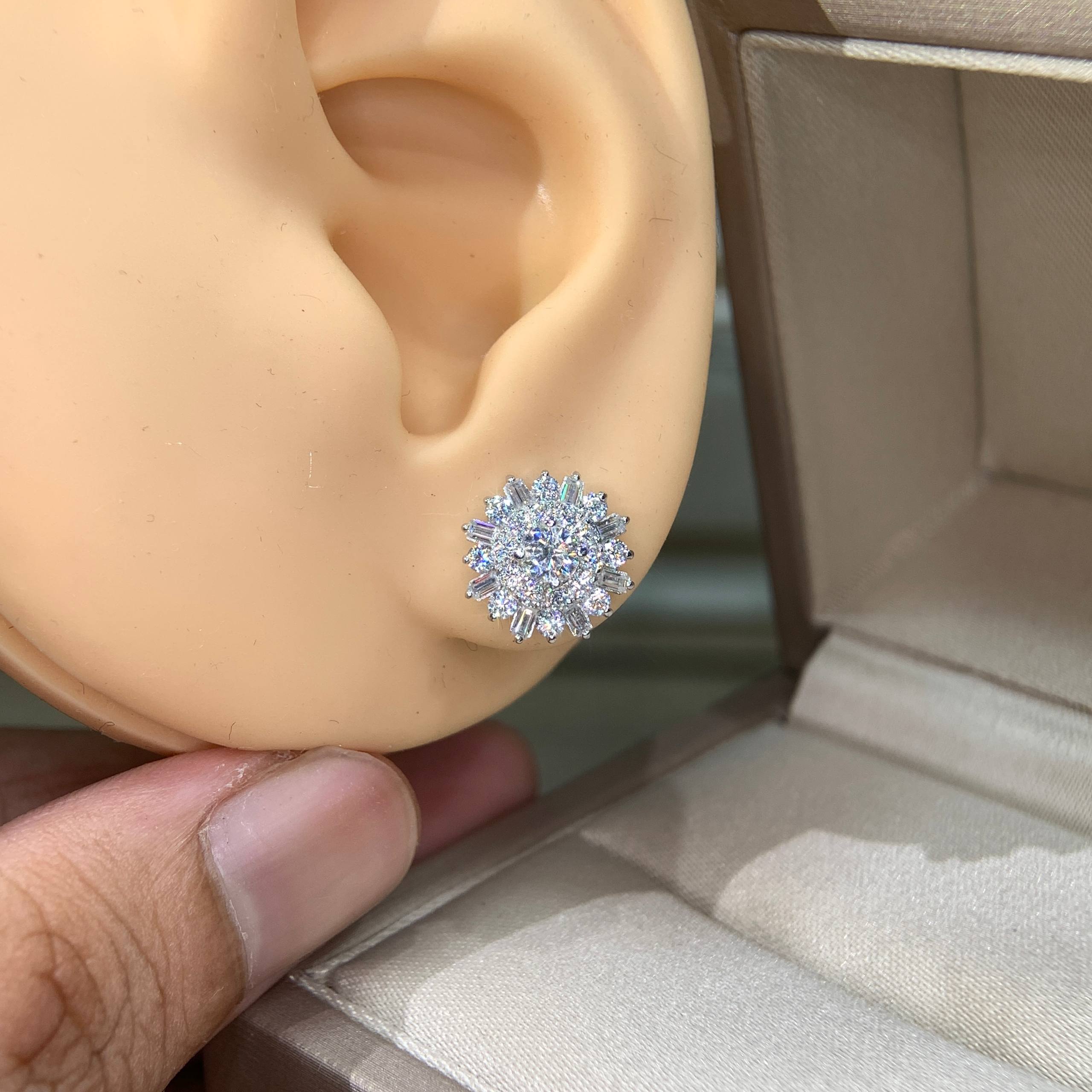 Bông tai kim cương Moissanite GRA (A374) - Ảnh 3