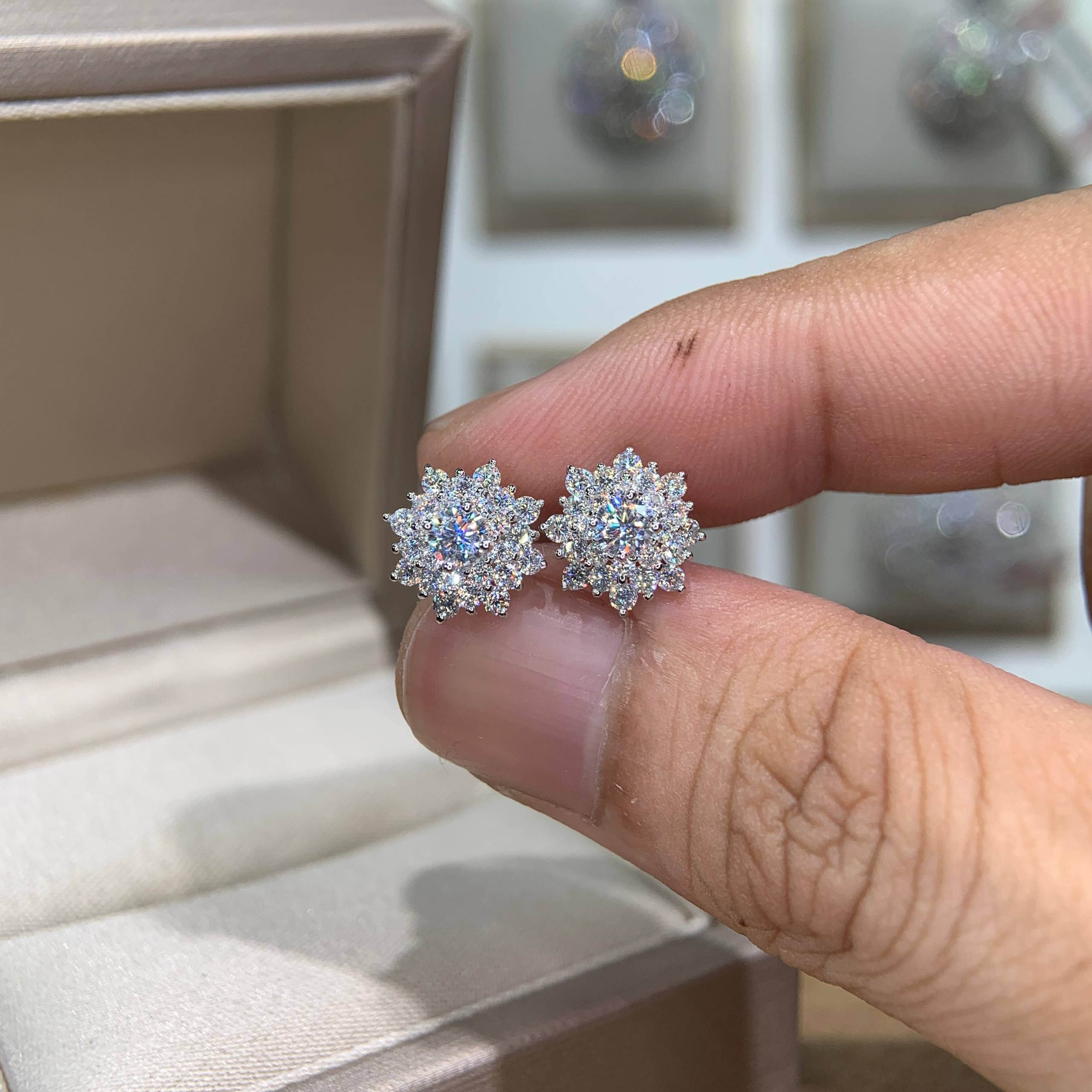Bông tai kim cương Moissanite GRA (A175) - Ảnh 3