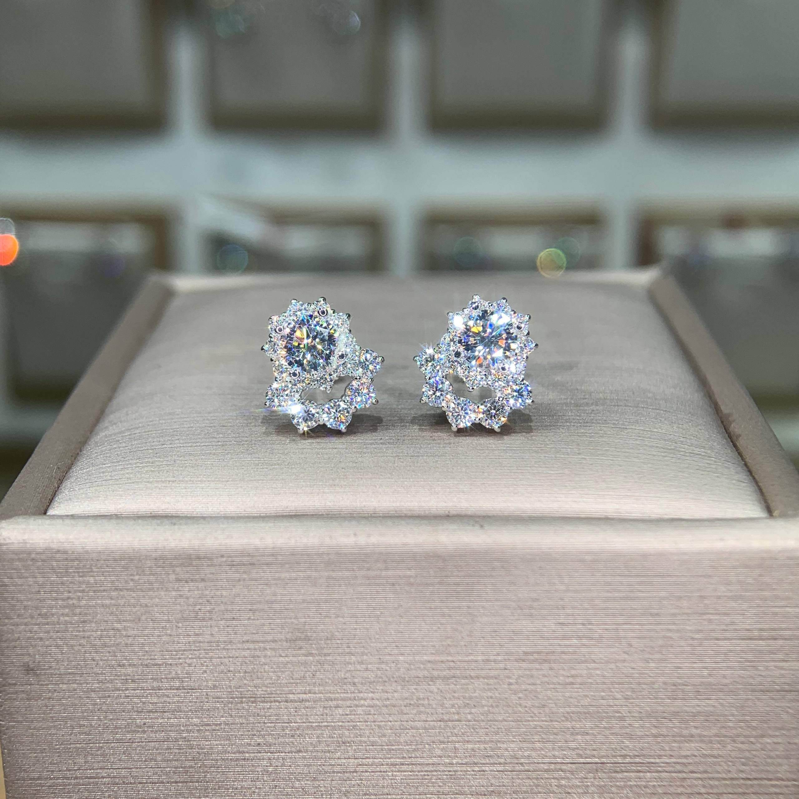 Bông tai kim cương Moissanite GRA (A049)