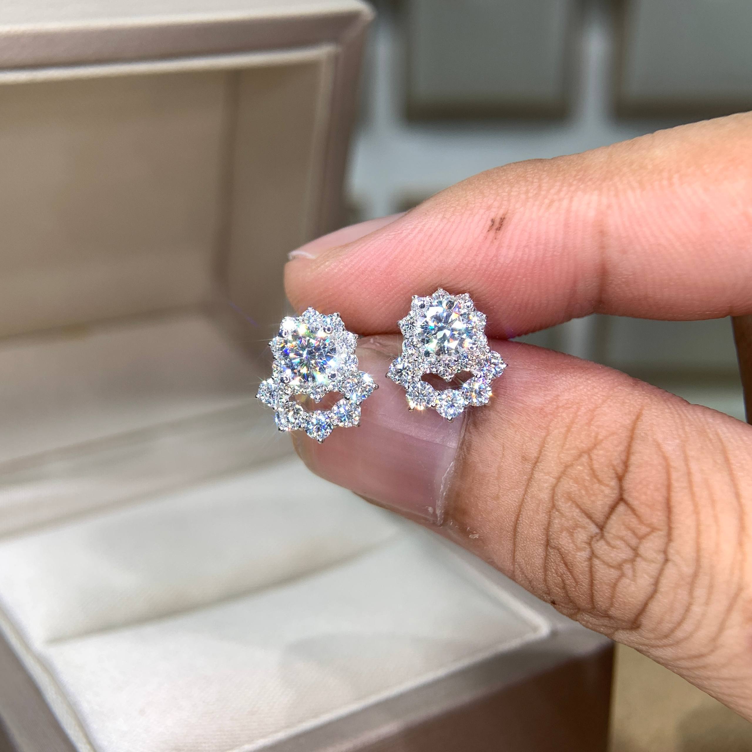 Bông tai kim cương Moissanite GRA (A049) - Ảnh 5
