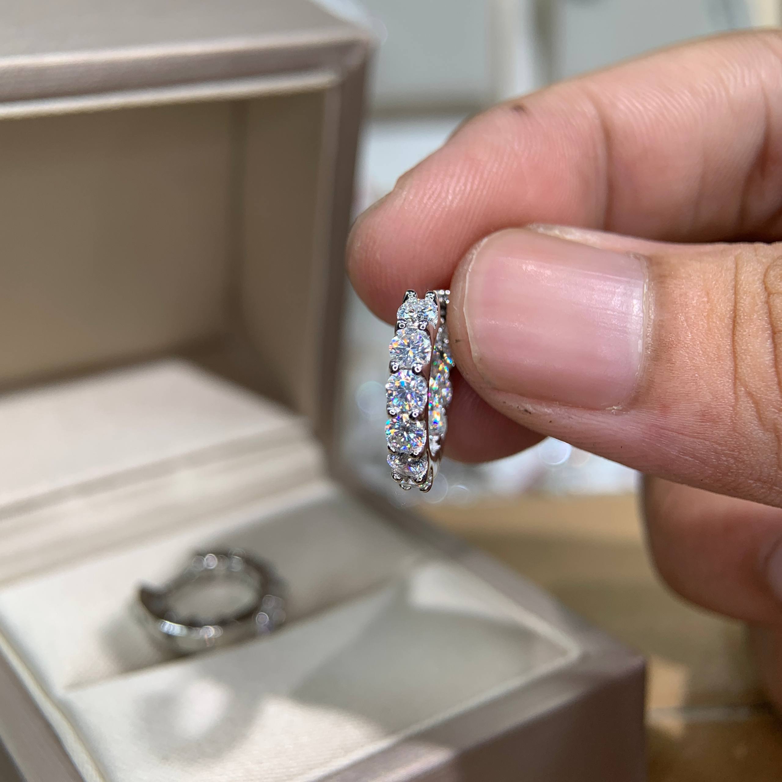 Bông tai kim cương Moissanite GRA (Y02) - Ảnh 4