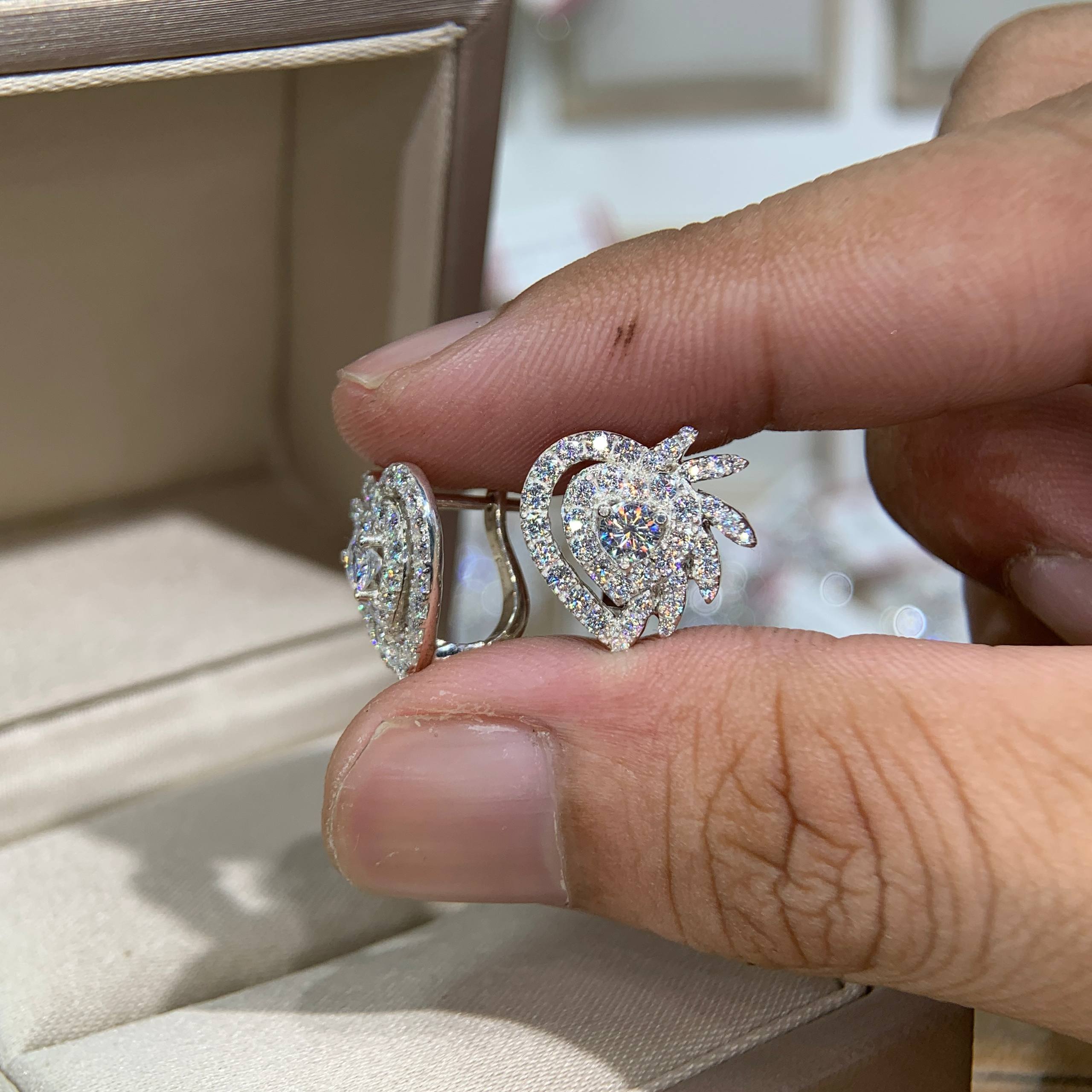 Bông tai kim cương Moissanite GRA (A245) - Ảnh 3