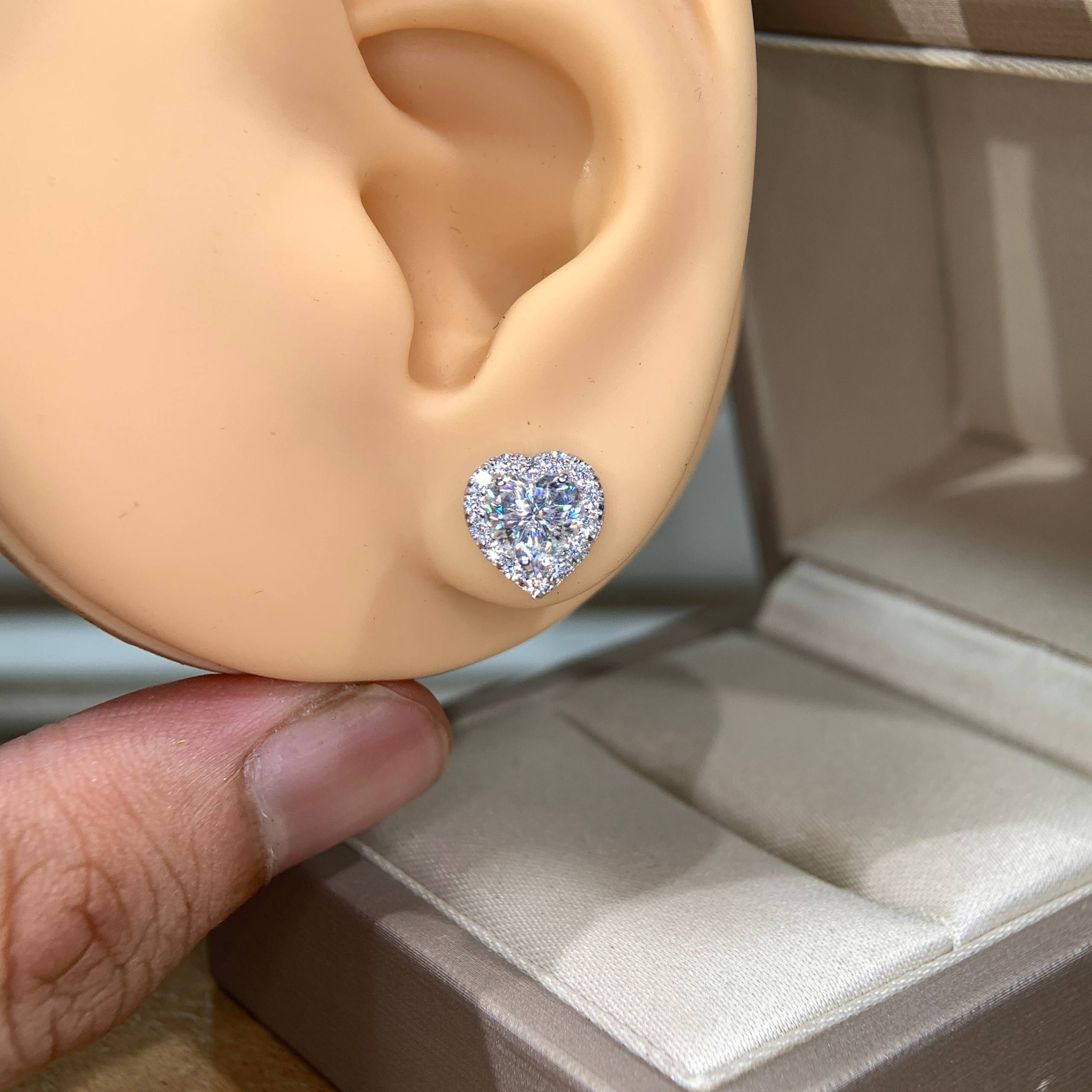 Bông tai kim cương Moissanite GRA (A156) - Ảnh 7