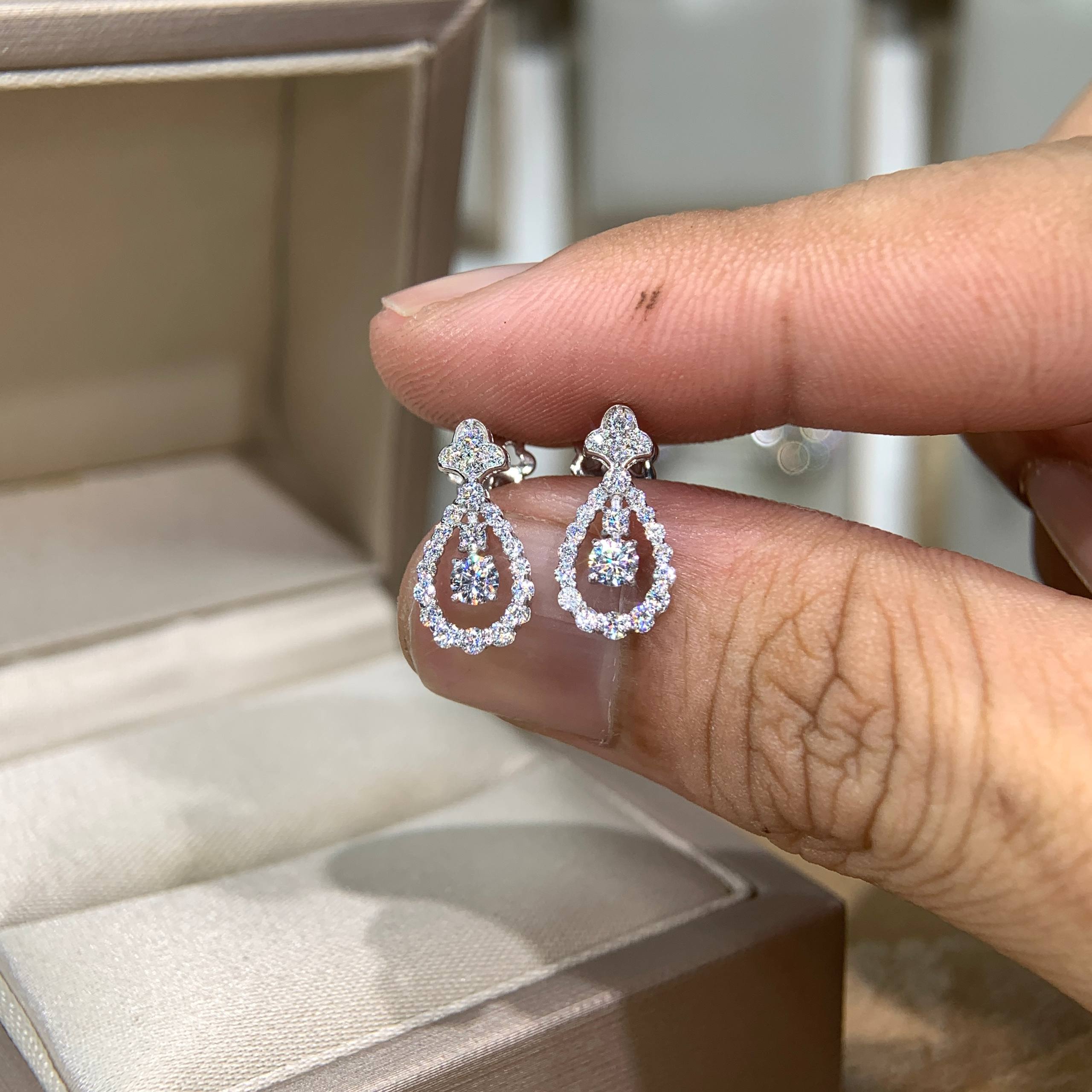Bông tai kim cương Moissanite GRA (Y11) - Ảnh 3