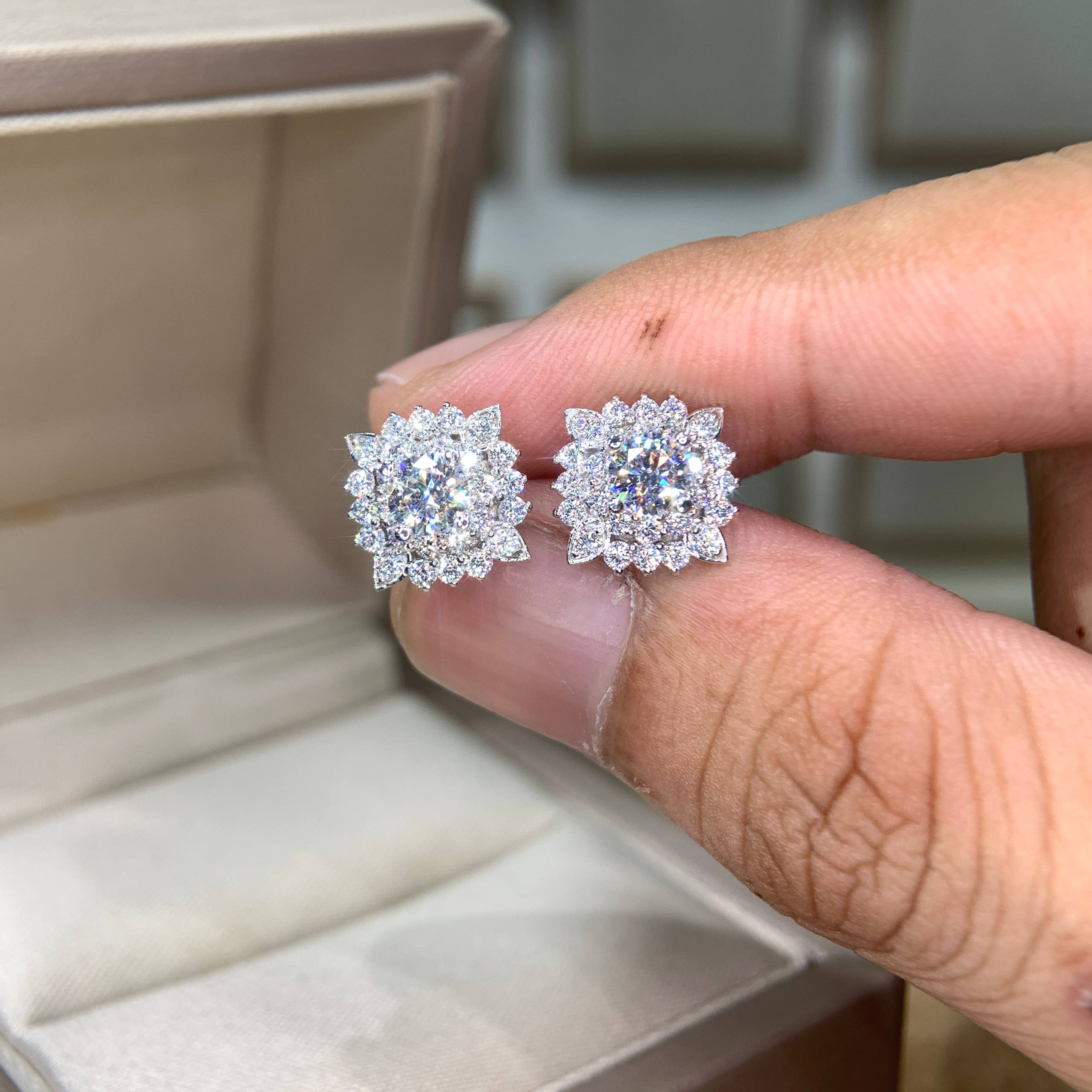 Bông tai kim cương Moissanite GRA (A110) - Ảnh 5
