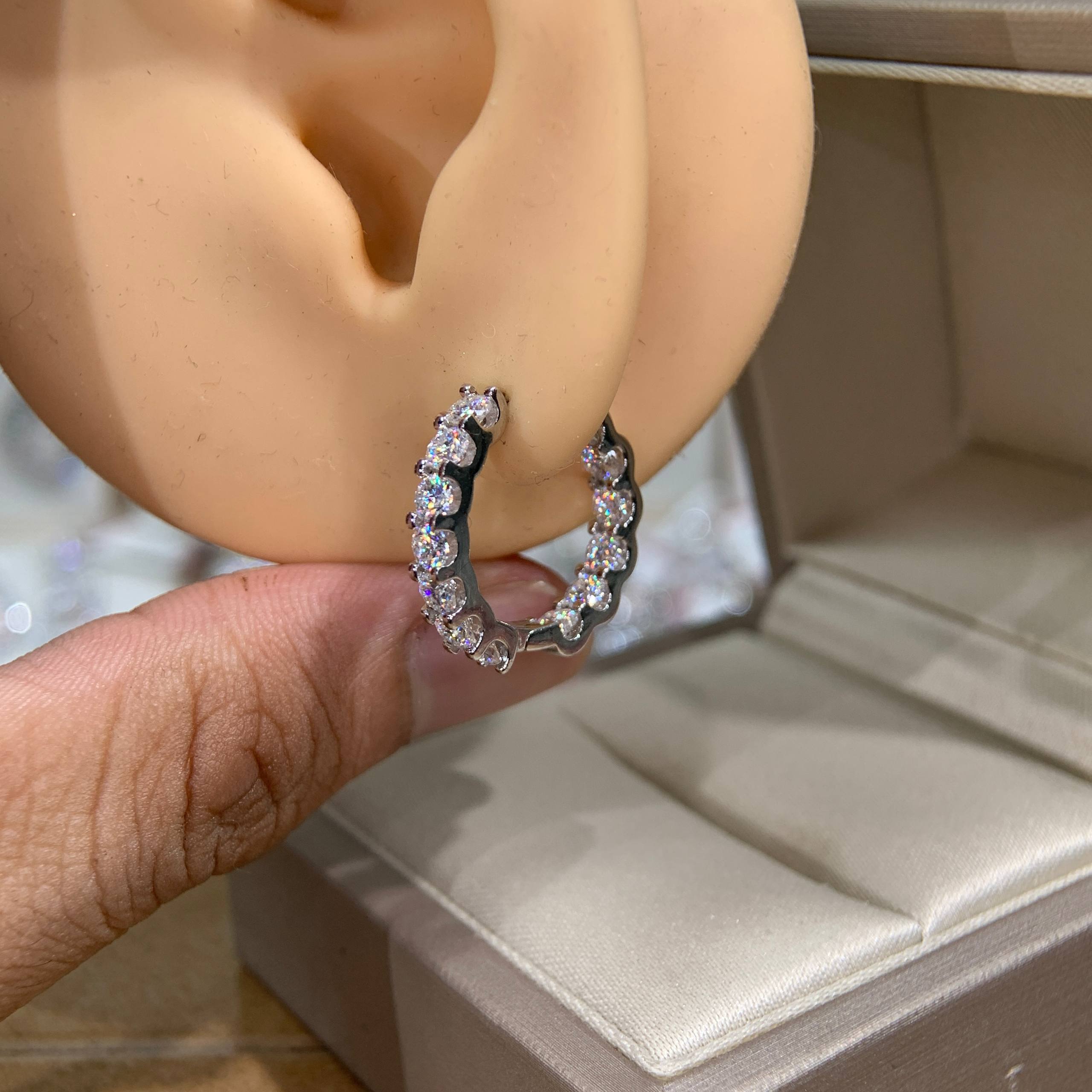 Bông tai kim cương Moissanite GRA (Y33) - Ảnh 2