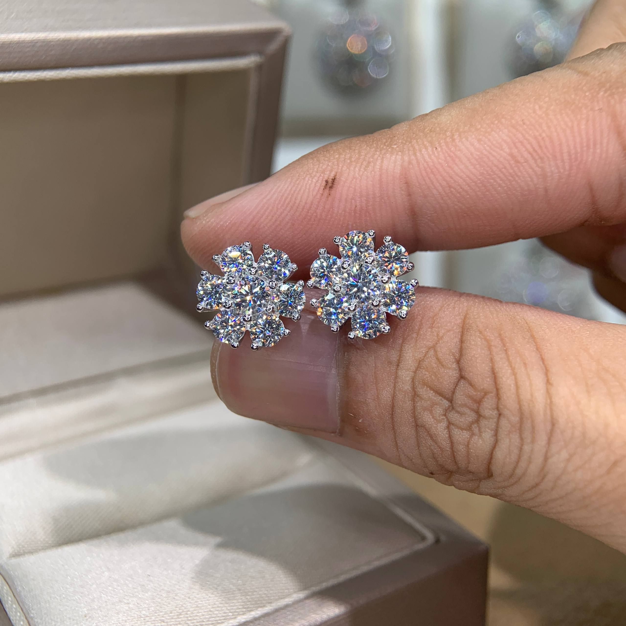 Bông tai kim cương Moissanite GRA (A186) - Ảnh 5