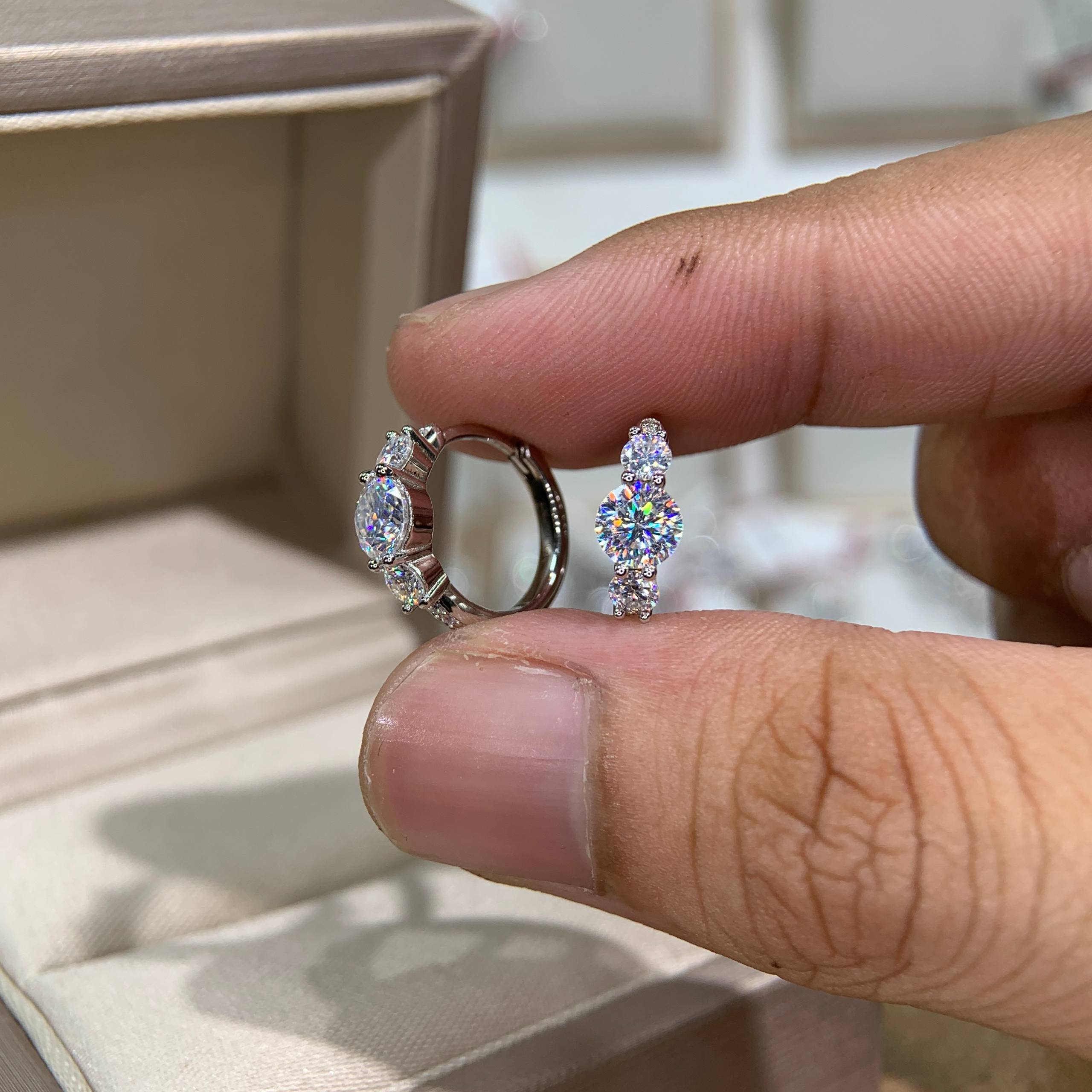 Bông tai kim cương Moissanite GRA (Y41) - Ảnh 5