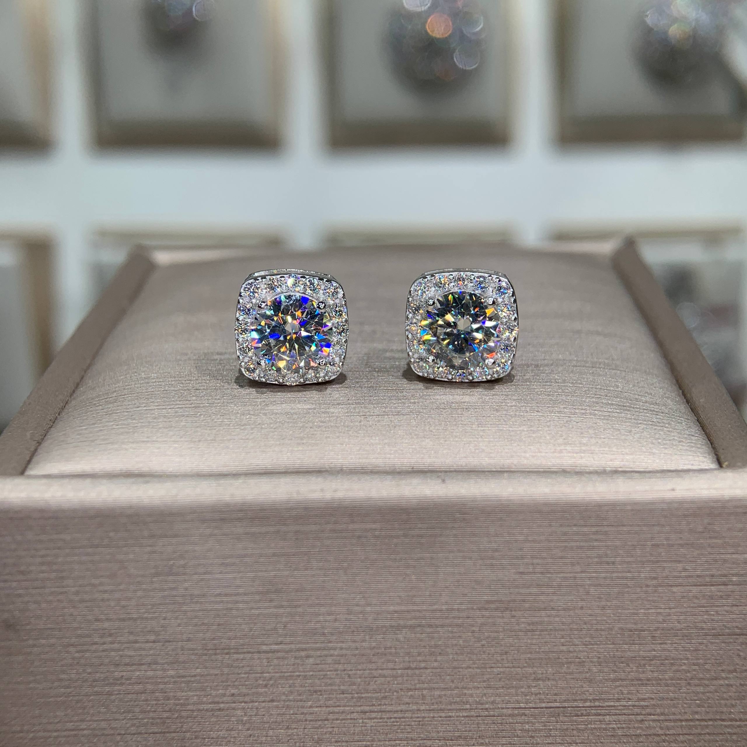 Bông tai kim cương Moissanite GRA (A107)