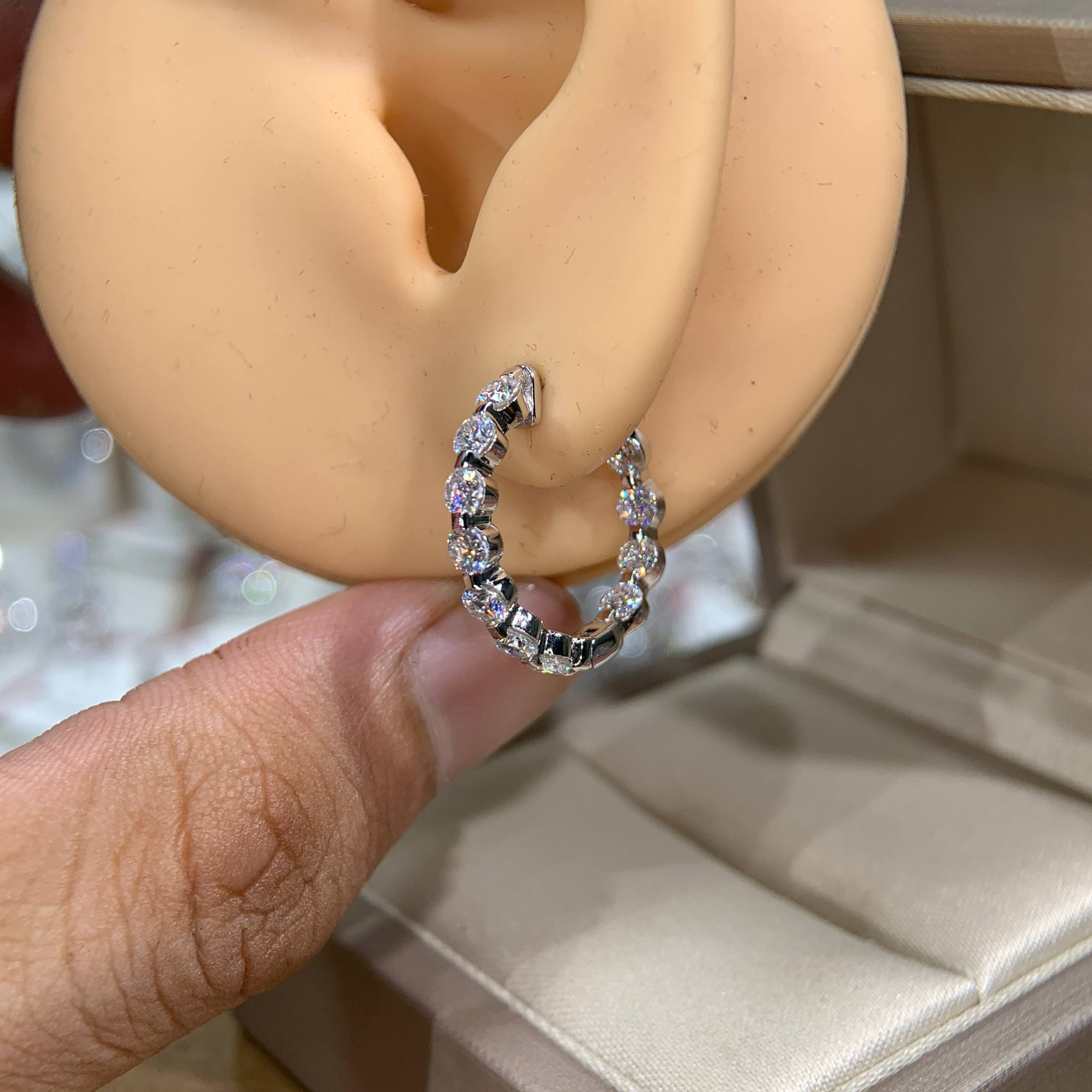 Bông tai kim cương Moissanite GRA (A161) - Ảnh 4