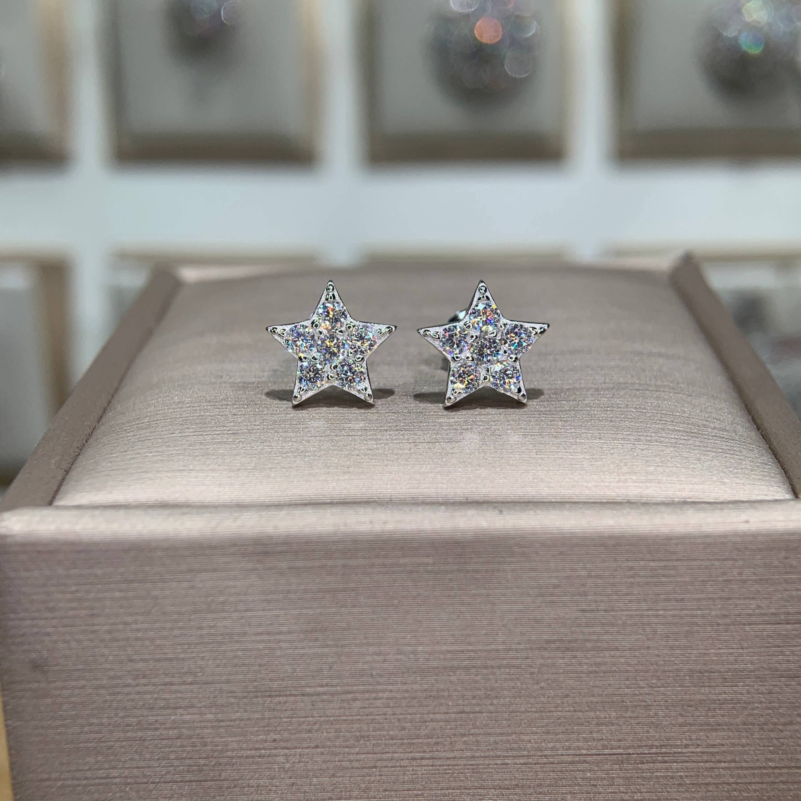 Bông tai kim cương Moissanite GRA (K53)